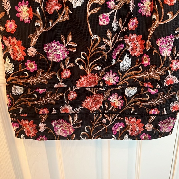 White House Black Market Floral Embroidered Dress - Picture 5 of 13